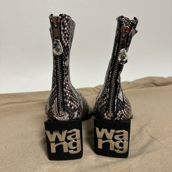 ALEXANDER WANG New